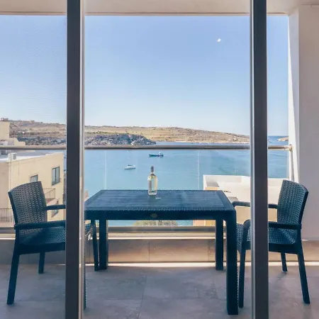 Vistamare - St Pauls Bay Seafront Views 세인트폴스베이