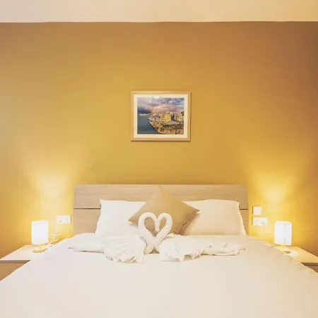 Vistamare - St Pauls Bay Seafront Views 세인트폴스베이